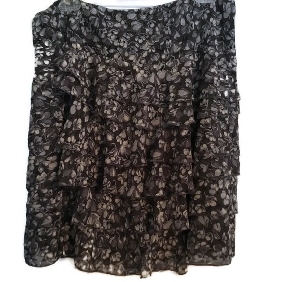 LOFT Dresses & Skirts - Ann Taylor Flirty Loft Tiered Skirt